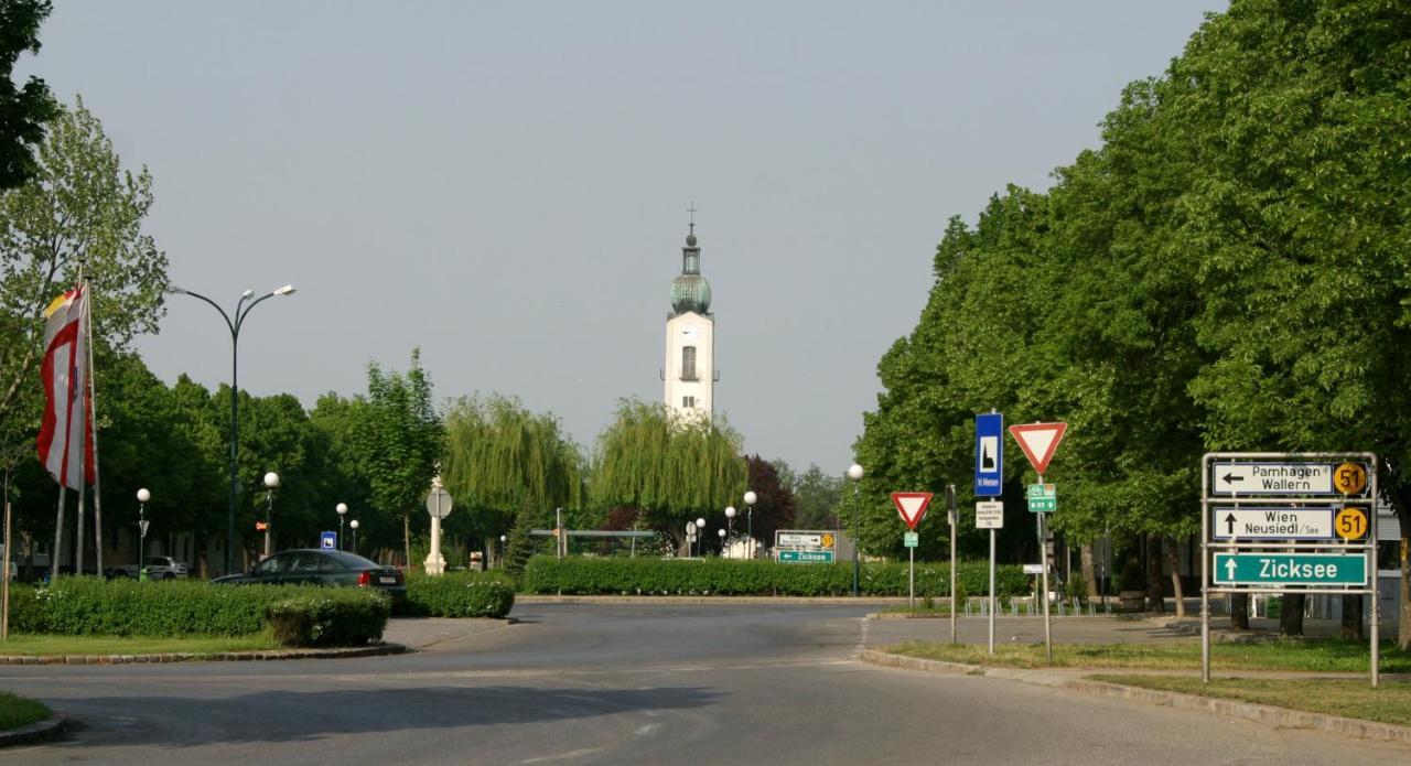 Pension Lang Sankt Andrä bei Frauenkirchen Buitenkant foto